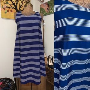 Trapeze style dress by Everly